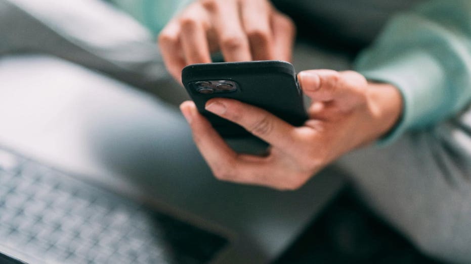 Ever had an email disappear? This is what to do on your Phone to fix it Adelaide Accountant